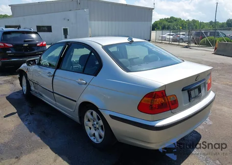 2005 BMW 325I from USA, damaged, VIN WBAEV33445KW20656